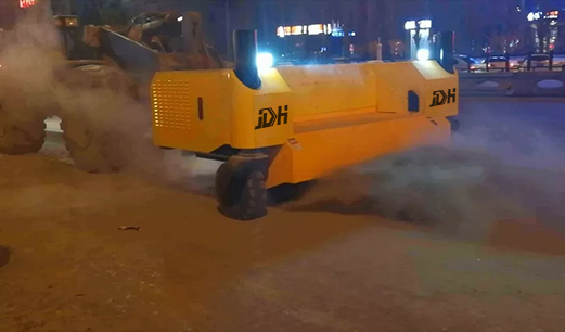 因为有你,这个雪天不在寒冷,除雪保障——你我一起成长为您服务(图1) 因为有你,这个雪天不在寒冷,除雪保障——你我一起成长为您服务(图1)